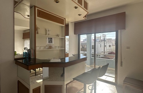 Kato Polemidia Apartamento | Centrally located 3 bedroom apartment in Limassol Cyprus