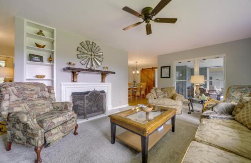 Brevard Casa | Centrally Located Brevard Home with Deck and Fire Pit!