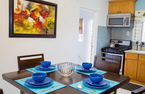 Molynes Gardens Apartamento | Centrally Located Guest Apartments II