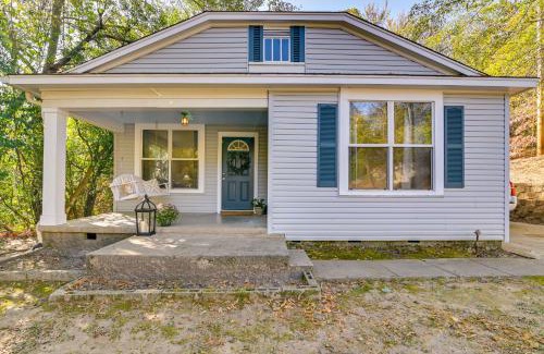 Oxford Casa | Centrally Located Home about Steps to Oxford Square!