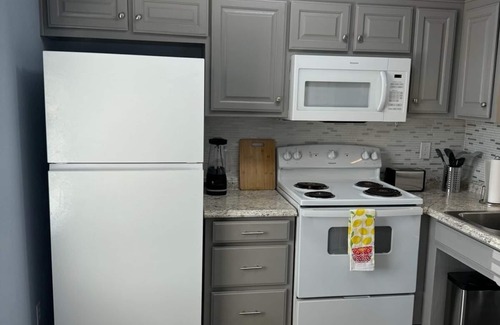 Shelbyville Apartamento | Centrally located in Shelbyville, just 1/4 mile from the Horse Show Grounds.