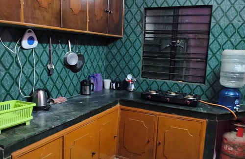 Sualkuchi Apartamento | Centrally located in the City of Guwahati.good communication.Family friendly