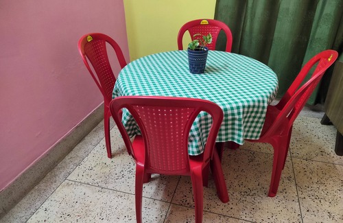 Sualkuchi Apartamento | Centrally located in the City of Guwahati.good communication.Family friendly