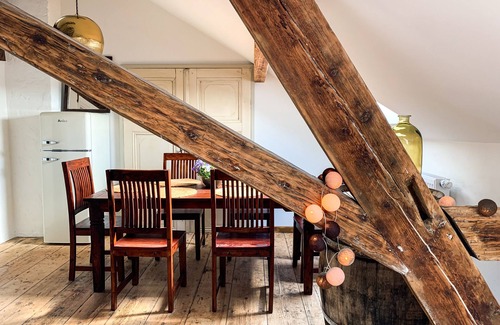 Neuwied Condominio | Centrally located, modern and cozy in the most beautiful house in town