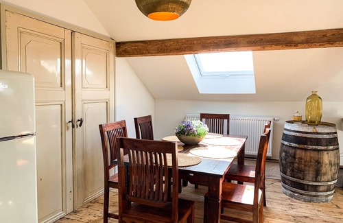 Neuwied Condominio | Centrally located, modern and cozy in the most beautiful house in town