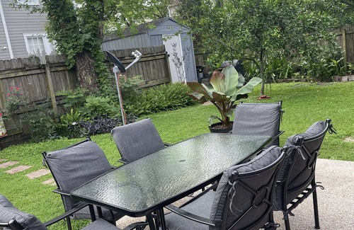 Broadmoor Casa | Centrally Located/Nice neighborhood/cozy home