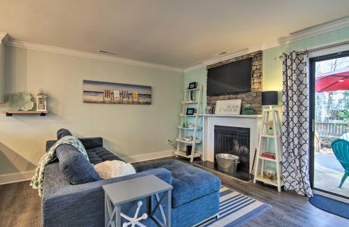 Bethany Beach Casa | Centrally Located Townhome about 1 Mi to Bethany Beach