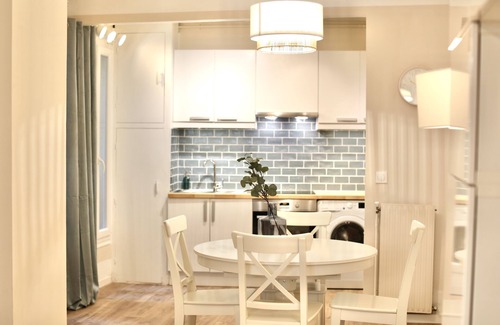 Quartier de la Porte-Saint-Denis Apartamento | Centric and spring flat!