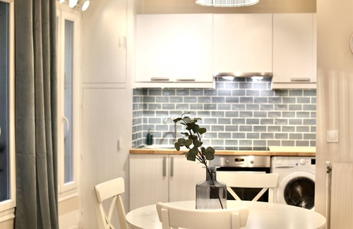 Quartier de la Porte-Saint-Denis Apartamento | Centric and spring flat!