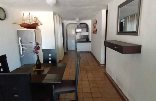 Colonia Olímpica Apartamento | Centric apartment, 8 min from Malecon