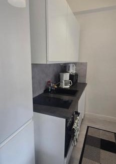 Alppiharju Apartamento | Centric Cozy entire studio in Kallio, Helsinki
