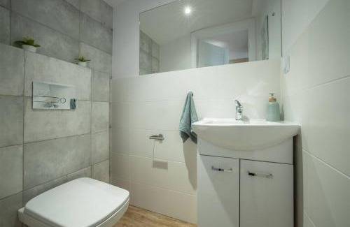 Srodmiescie Apartamento | Centric Rooftop 4 bedroom apartment