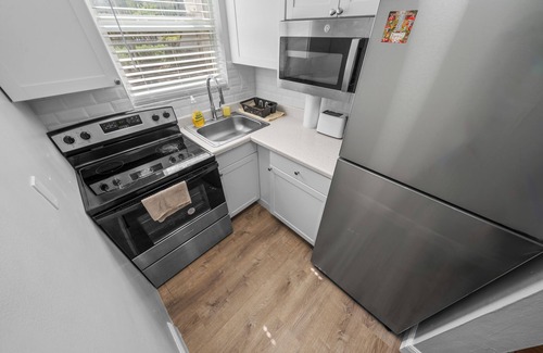 Riverwalk Fort Lauderdale Apartamento | Centric Studio Near Las Olas w/ Full Kitchen & Parking