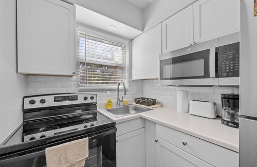 Riverwalk Fort Lauderdale Apartamento | Centric Studio Near Las Olas w/ Full Kitchen & Parking