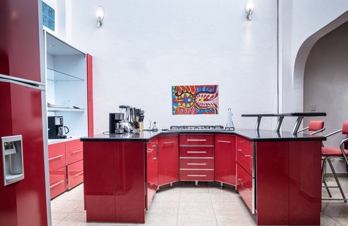 Colonia San Antonio Casa | Centro 4Bed Home on Stirling Dickinson