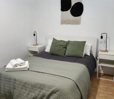 Pueblo Nuevo Apartamento | Centro Bernabeu Wizink Feria Aeropuerto