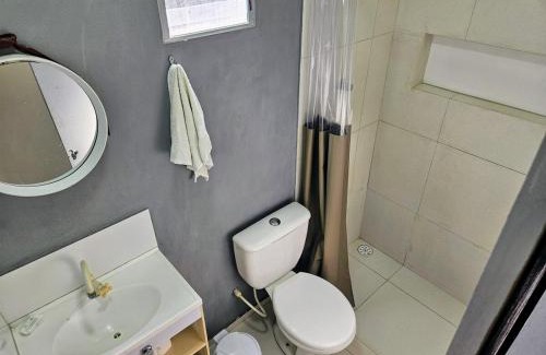 Campo Grande Apartamento | Centro de convenções 1km, AC, Chuv Elet, 2 Qt, varanda