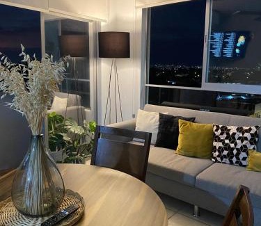 San Juan de Dios Apartamento | Centro histórico Downtown Depto completo alberca climatizada AC parking free seguridad 24 hras