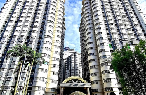 Klang Condominio | Centro Klang 2BR Loft Design Suite + juegos de TV Atari