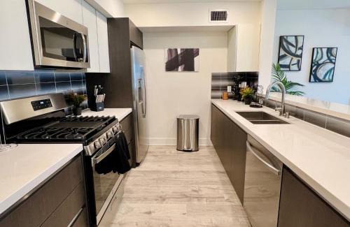 West Los Angeles Apartamento | Century City Chic 4 sleep free parking 402