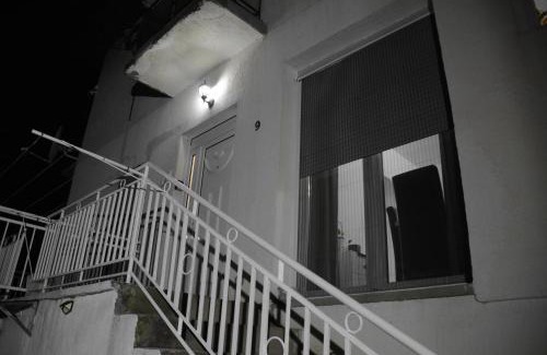 Cukarica Apartamento | Cerak lux