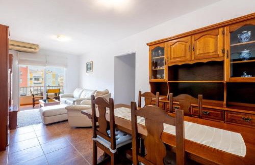 Candelaria Apartamento | Cerca de la playa y cómodo by CABANA Rentals