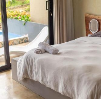 Venecia Cabina | Cerro Tusa Springs