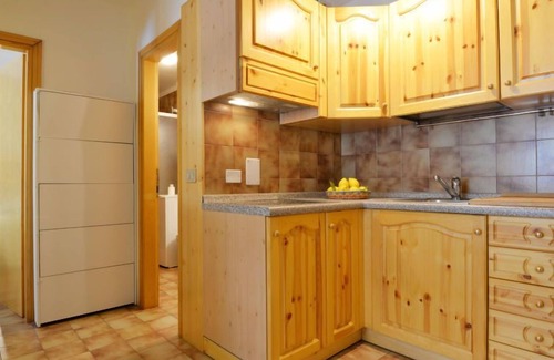 Alba Apartamento | Cesa Fraines by Interhome