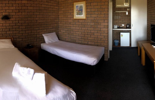 Cessnock Hotel | Cessnock Vintage Motor Inn