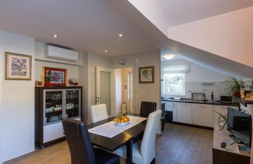 Sustjepan Apartamento | Cetinic Apartment