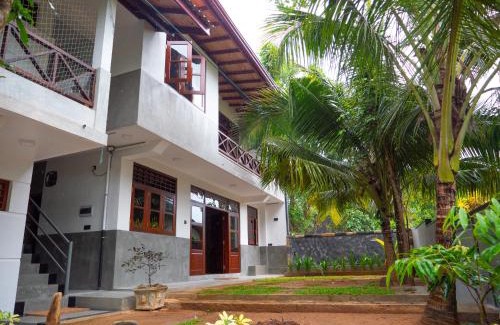 Dickwella Hotel | Ceylon Stays Hiriketiya