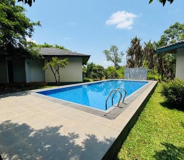 Kimbissa Hotel | Ceyloni Sigiriya