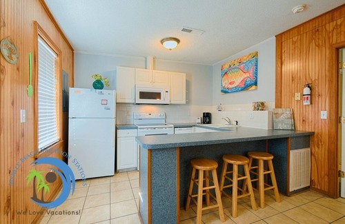 Cherry Grove Beach Condominio | CG Beach Bungalow #3