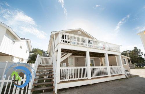Cherry Grove Beach Casa | Cg Cottage Up