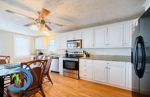 Cherry Grove Beach Condominio | CG Cottage Up