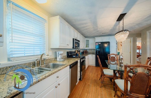 Cherry Grove Beach Condominio | CG Cottage Up