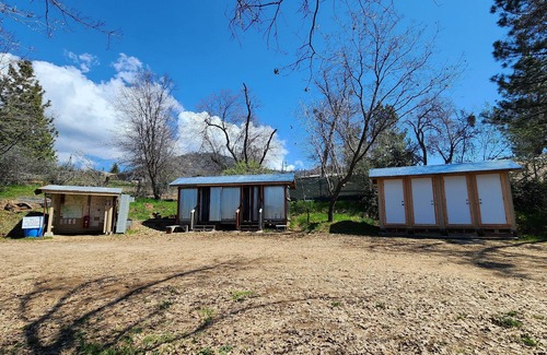 Pinehurst Alquiler De RV | CG15 Sml Campsite/Shower | Kings Canyon/Sequoia NP