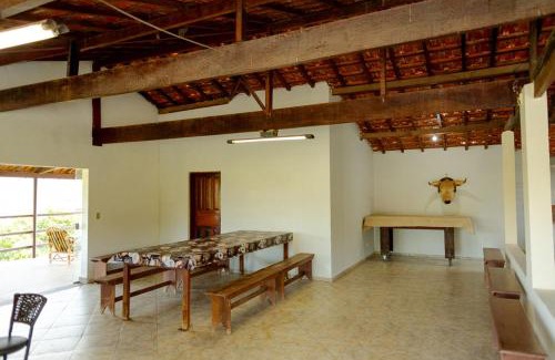 Itu Casa | CHÁCARA COM VISTA ESPETACULAR, 3km Outlet Catarina - Castelo Branco