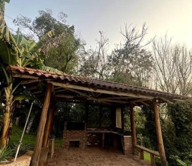 Presidente Lucena Casa | Chácara da Aráucária - sítio privativo com piscina, churrasqueira e área verde