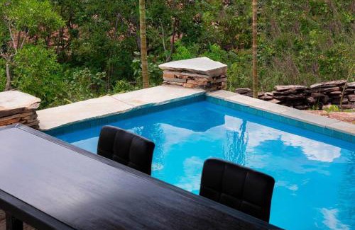 Pirenopolis Chalet De Esquí | Chácara e Cabana Rio das Almas, paz e natureza!