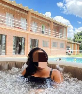 Ibiuna Casa | Chácara Ibiuna 9 Qts , Condominio, Pesqueiro, 27 pessoas