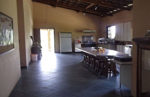 Aruja Casa | CHÁCARA STA EDWIGES - TEMPORADA / FIN DE SEMANA / RETIROS / CONFRATERNIZACIÓN - WI-FI