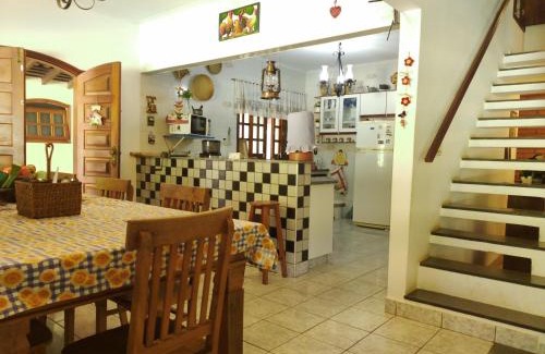 Limeira Casa | Chácara Tâmo na mió, Confortável casa de campo para famílias com Wifi, max 15 pessoas