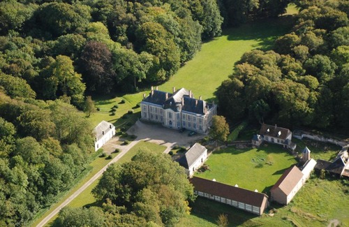 Arry Cama Y Desayuno | Château D'arry