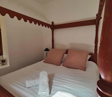 Serrieres-en-Chautagne Cama Y Desayuno | Château de Fortis