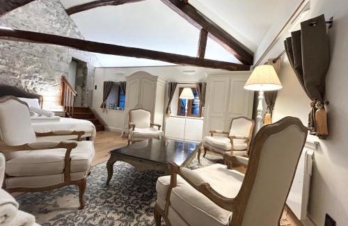 Cruet Cama Y Desayuno | Château de la Rive - Suite des Coteaux - Duplex 6 personnes
