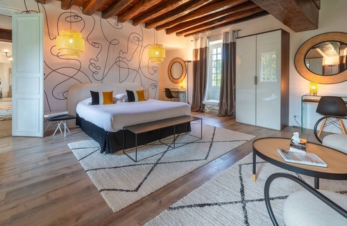 Vivy Casa | Château de la Ronde - Avec piscine et jacuzzi