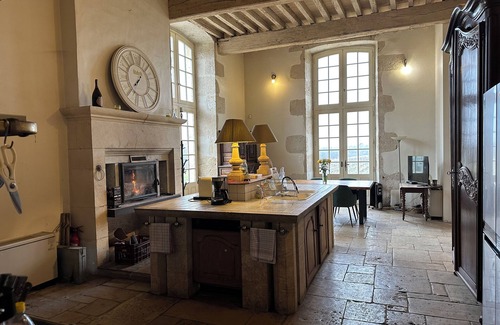 Espiens Otro | Château de Mazelières is a peaceful setting for a relaxing vacation