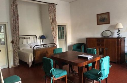 Trausse Cama Y Desayuno | château de Paulignan