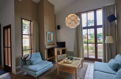 Salles Villa | Château de Salles